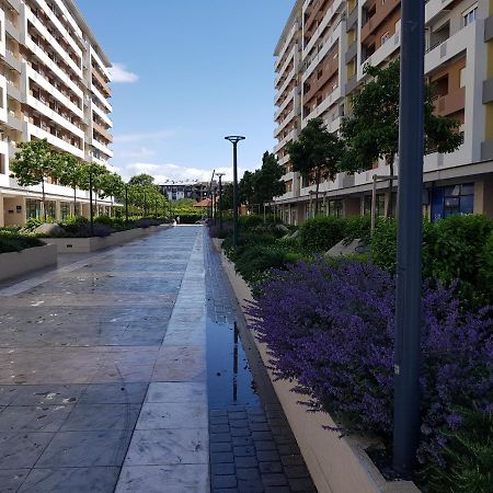 פודגוריצה Apartman Vivo City Central מראה חיצוני תמונה