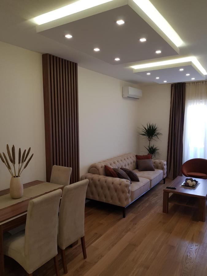 פודגוריצה Apartman Vivo City Central מראה חיצוני תמונה